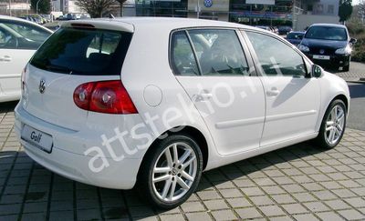 Автостекла Volkswagen Golf V c установкой в Москве